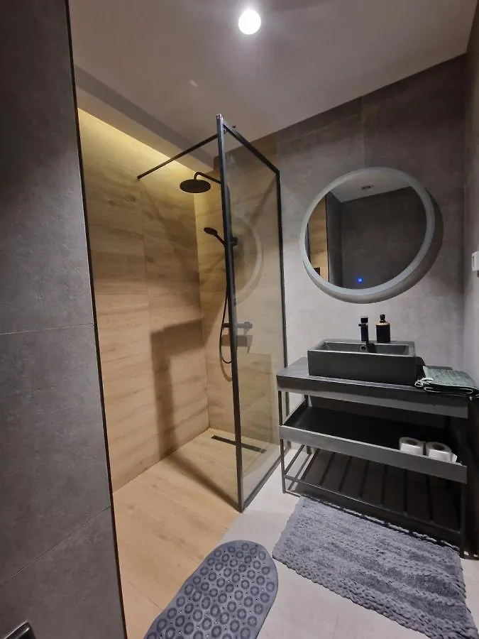 Captivating 2-Bed Apartment In Tunis