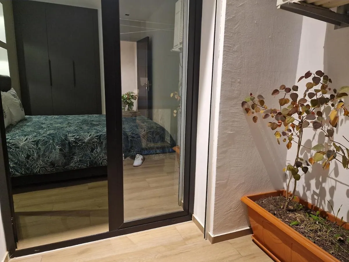 Captivating 2-Bed Apartment In Tunis Tunisie